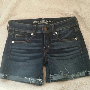 American Eagle jean shorts size 00